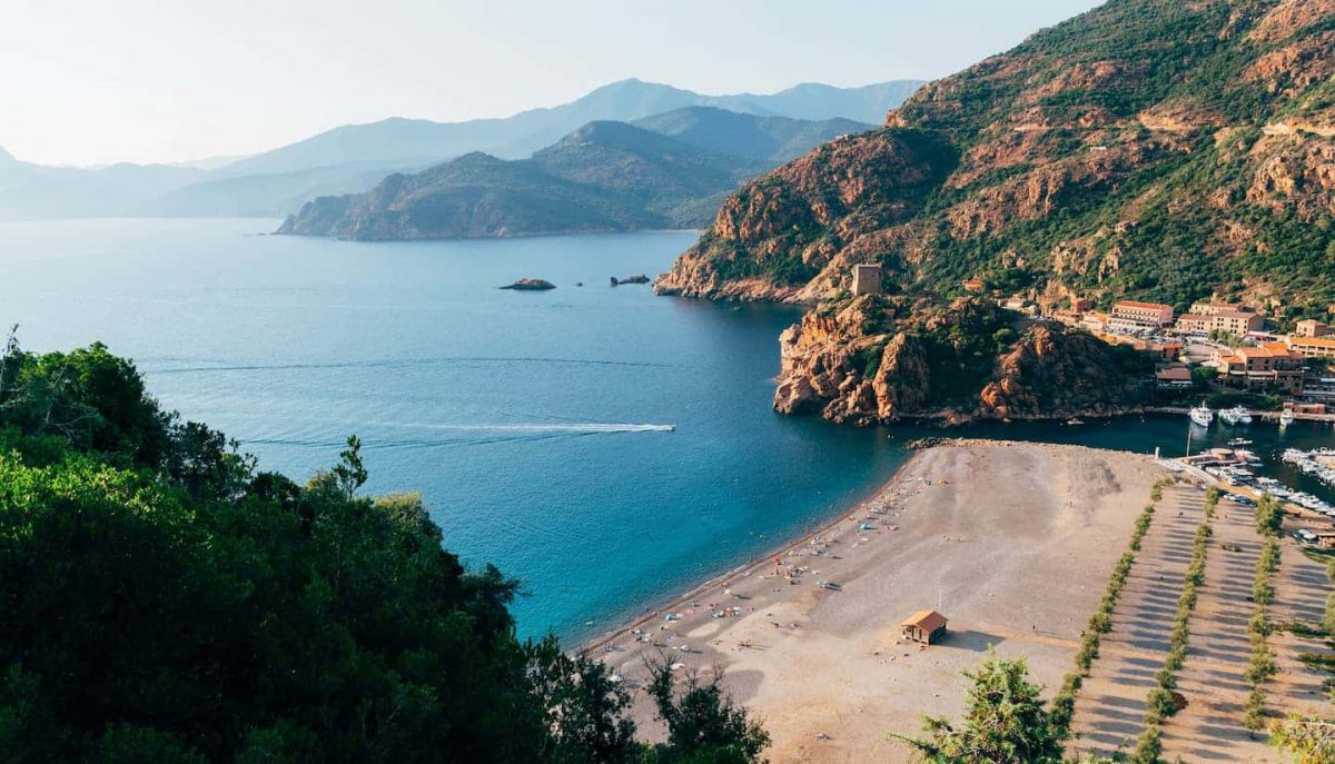 Airbnb et Gîtes en Corse à Figari - Patios Di Pruno